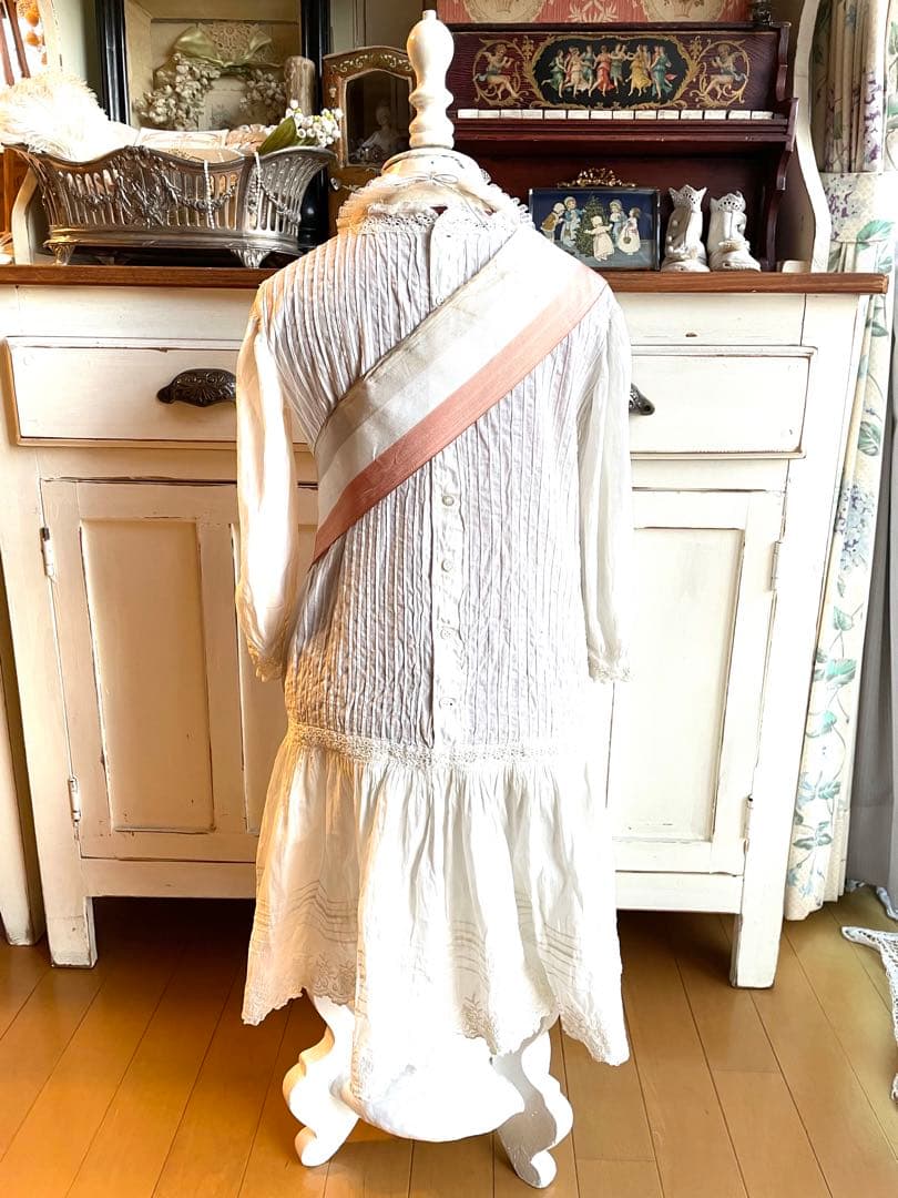 超レア　フランスアンティーク　チャイルドトルソー　ブローチ＆布花付き　たのメル便