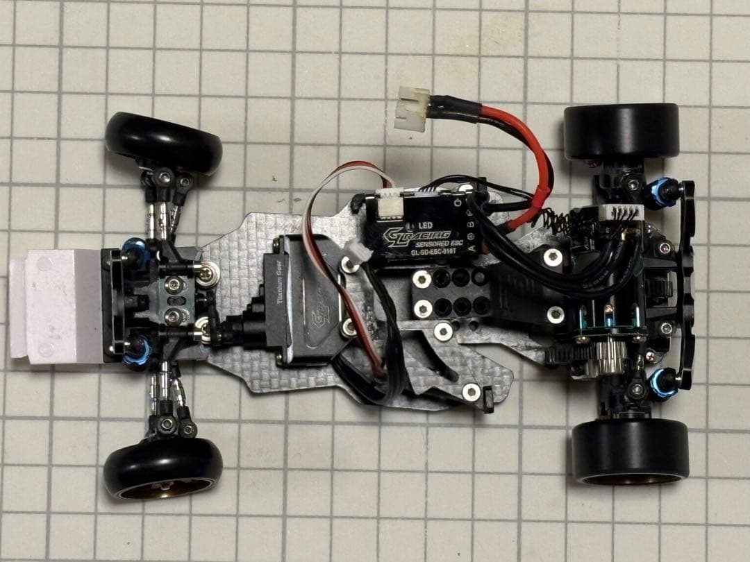 ヒ*ン様 GL racing製2WD DRIFT GLD