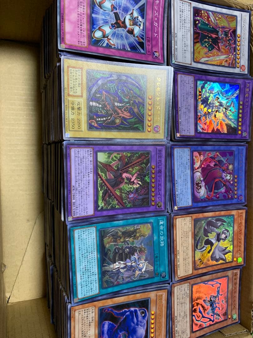 第八弾‼︎ 豪華　スーパーレア以上のみ　5000枚以上　大量　まとめ売り　引退品