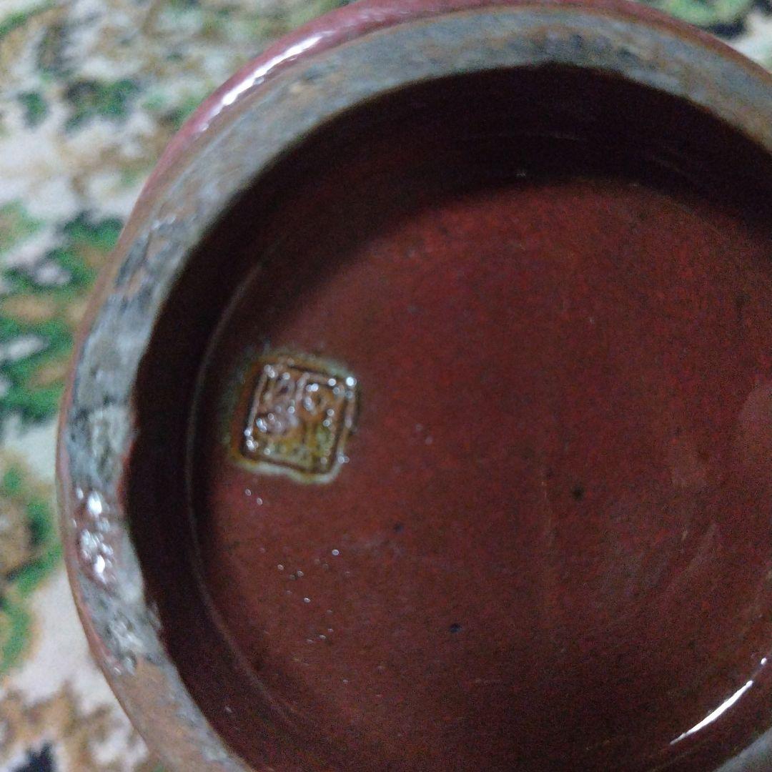 赤土色のハンドル付き陶器瓶　花瓶