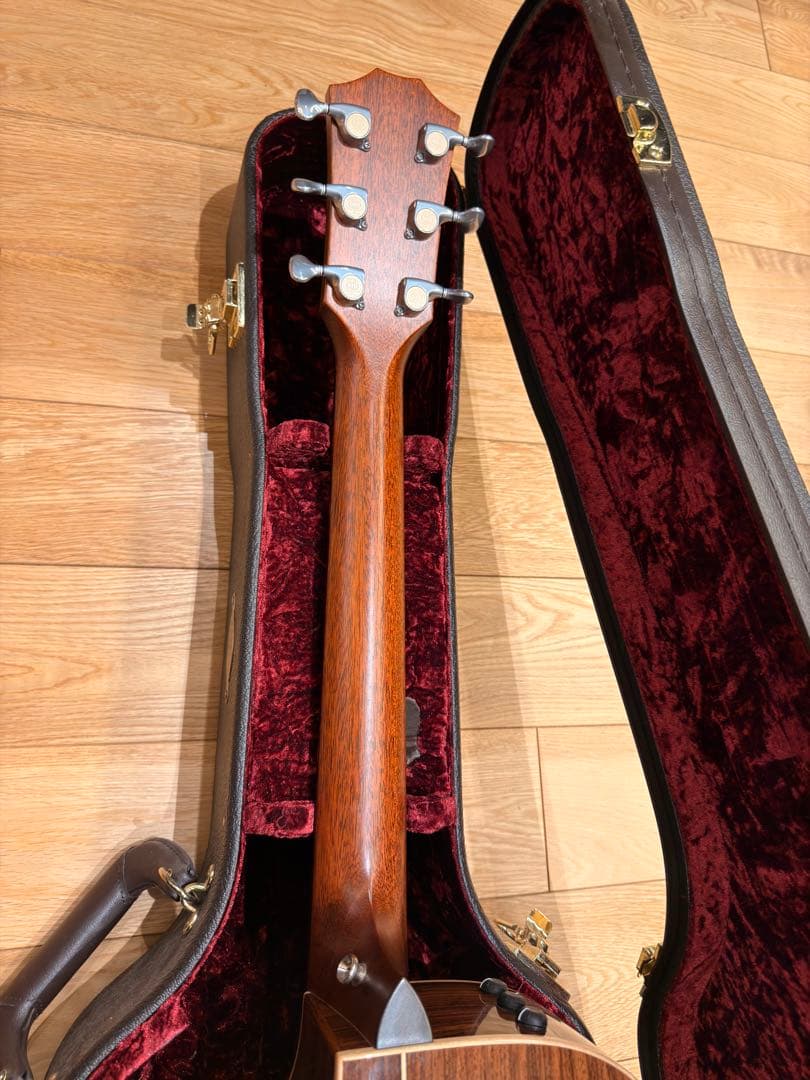 ギター Taylor 812ce DLX V-Class