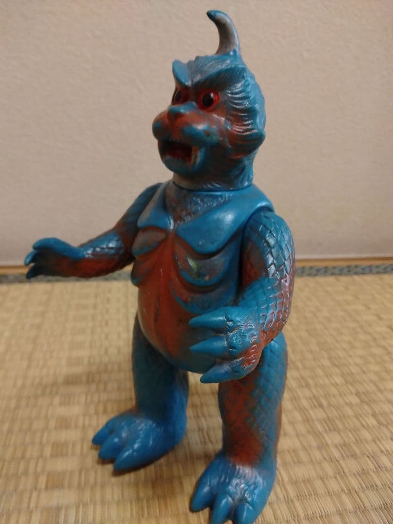 マルサン　ソフビ　ゴメス　当時物　ウルトラQ　ブルマァク