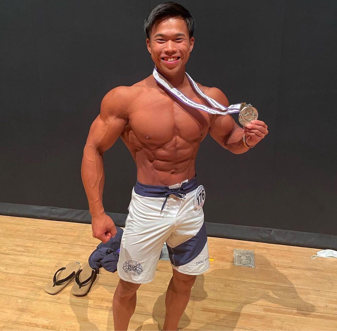 【海外レア商品】DARC SPORT 水着 30サイズ