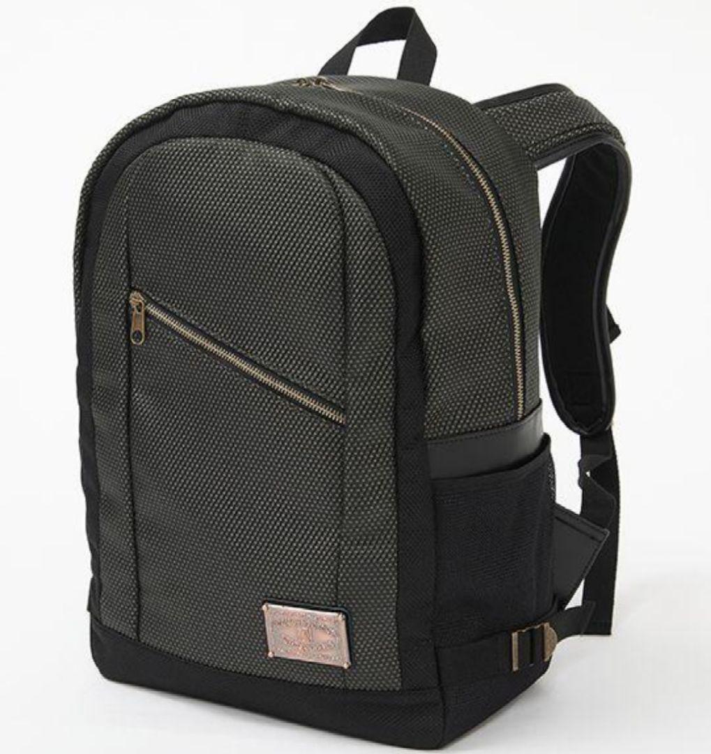 進撃の巨人 リヴァイモデル リュック バッグ attack on titan