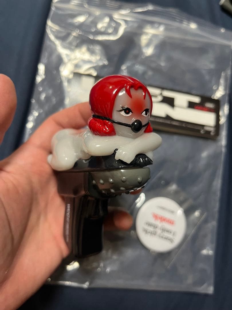 black humour lust gun ソフビ　フィギュア