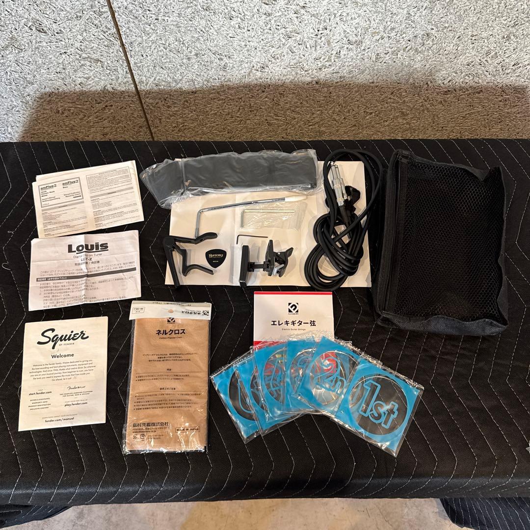 SquierスクワイヤーAffinity Stratocasterエレキギター