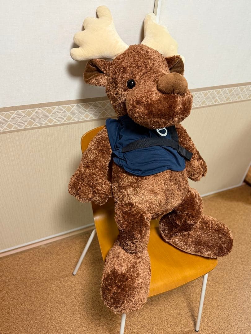 非売品　VOLVOエルク　ぬいぐるみ　特大