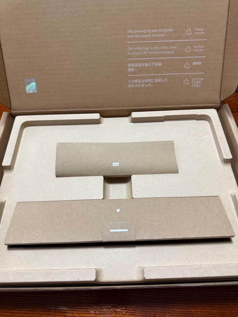 美品 Surface Pro(第11世代)／メモリ16／SSD512 Elite