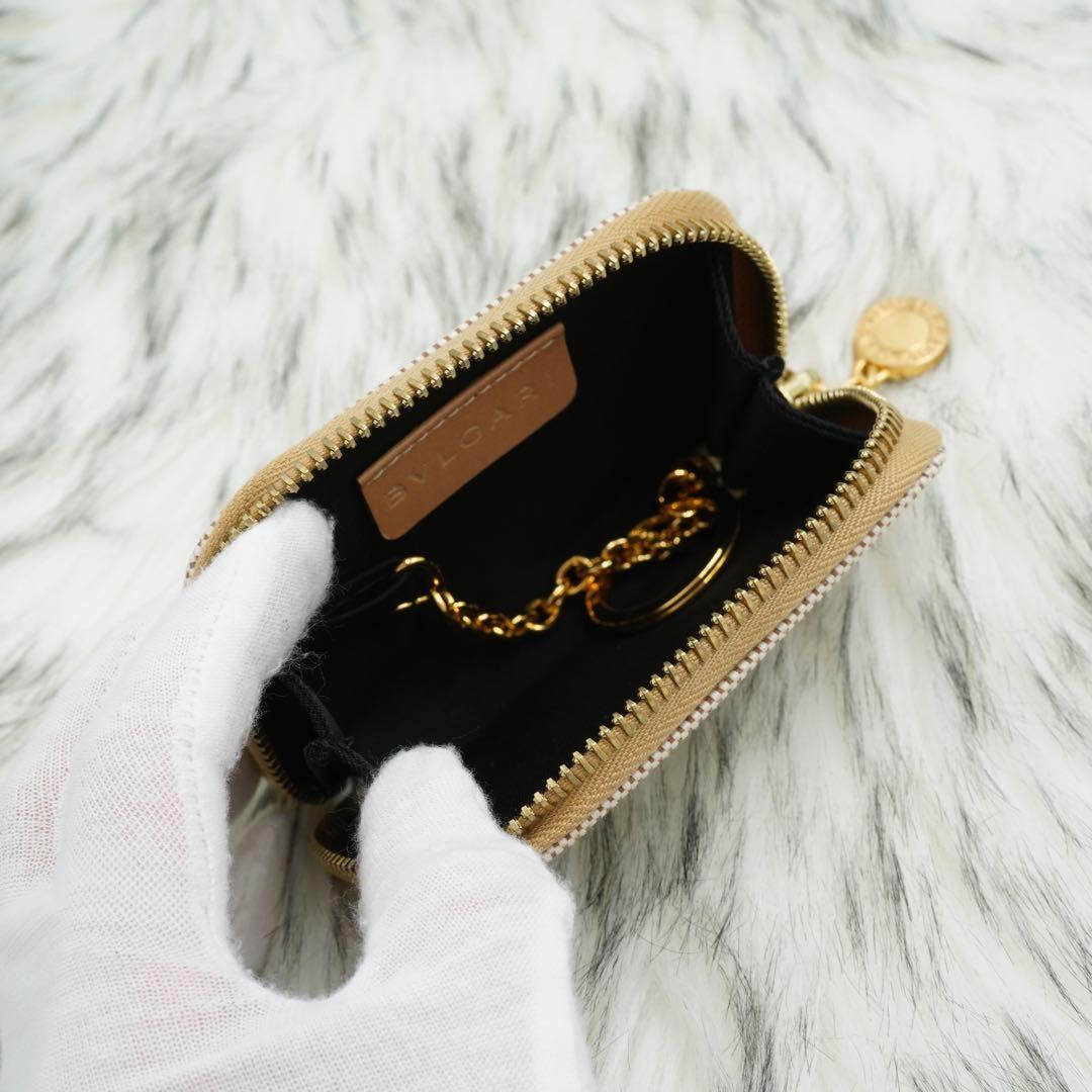 新品未使用品　BVLGARI ブルガリ　小銭入れ　ケース　チャーム付き