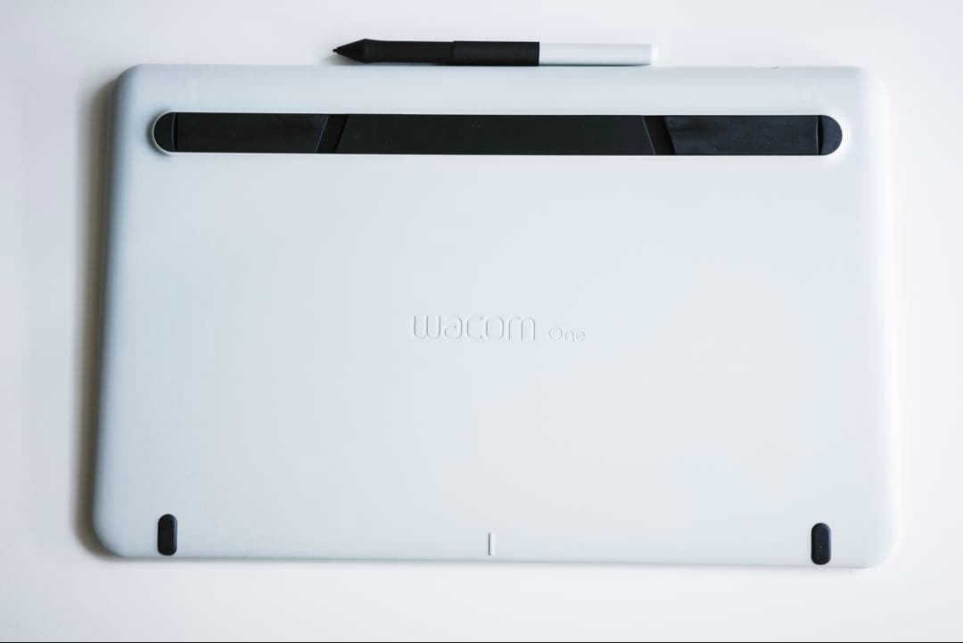 ワコム 13.3インチ 液タブ Wacom One DTC133