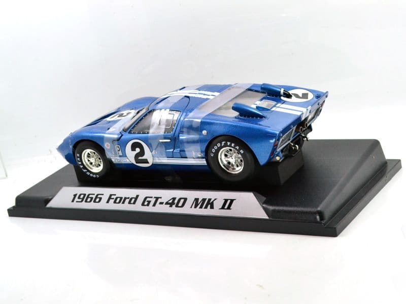 シェルビーコレクティブルズ1:18　1966フォード GT40 MKII #2