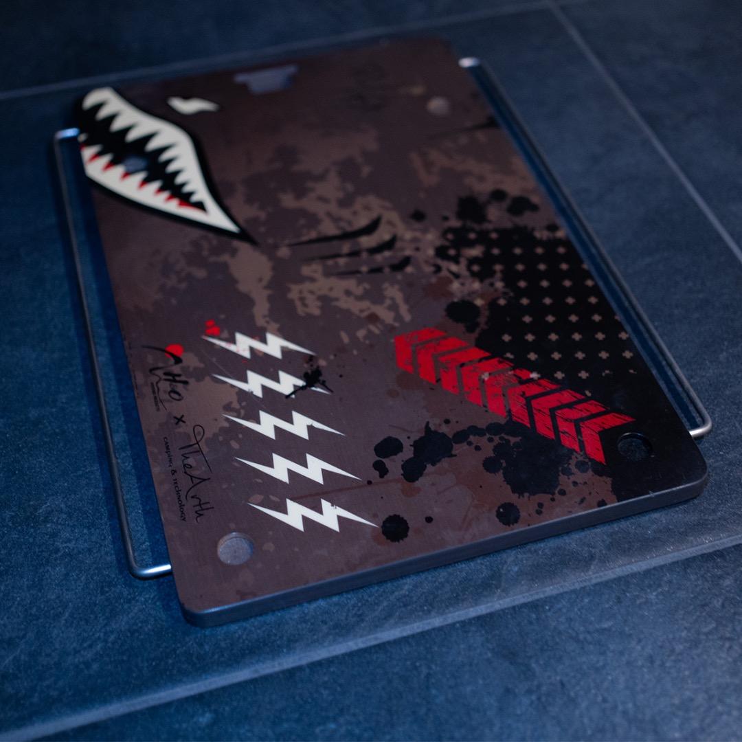 H&O × TheArth 床JAWS ザース　床ジョーズ