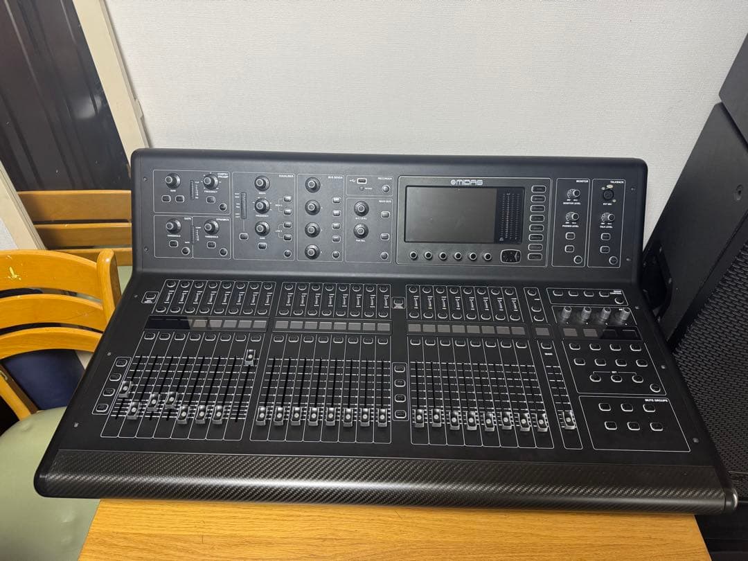 MIDAS マイダス M32 LIVE デジタルミキサー