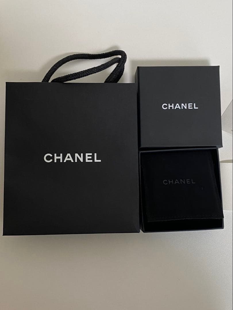 シャネル　CHANEL ブローチ　パール 正規品　直営店