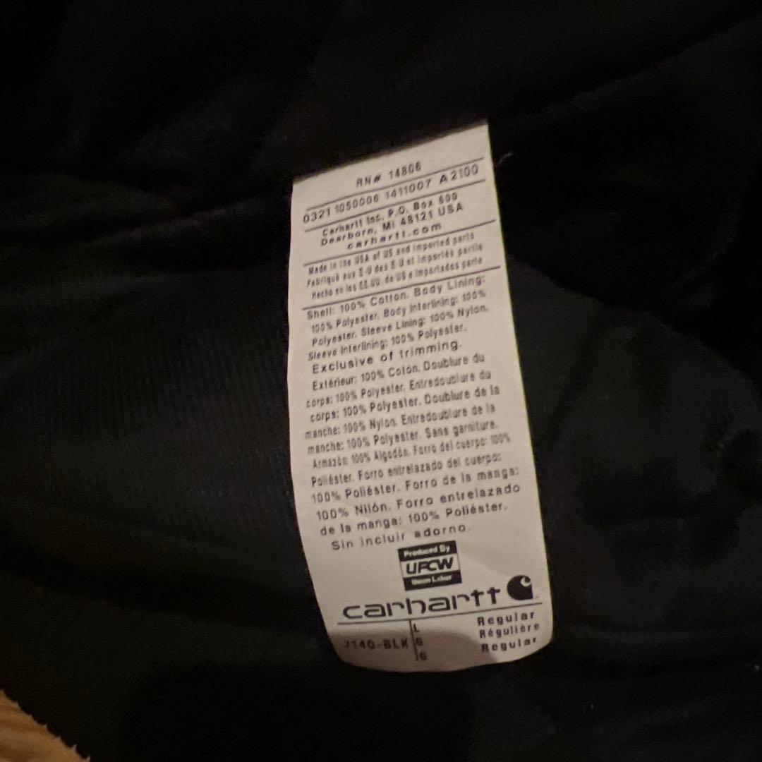 Carhartt アクティブジャケット　黒