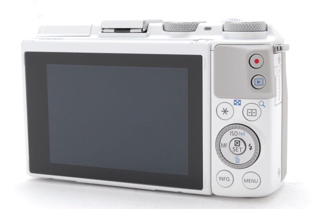 ✨極美品✨キャノン EOS M3❤️Wi-Fi&自撮り❤️小型軽量！