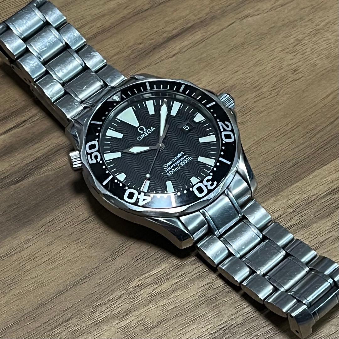 オメガ　シーマスター　クォーツ稼働中