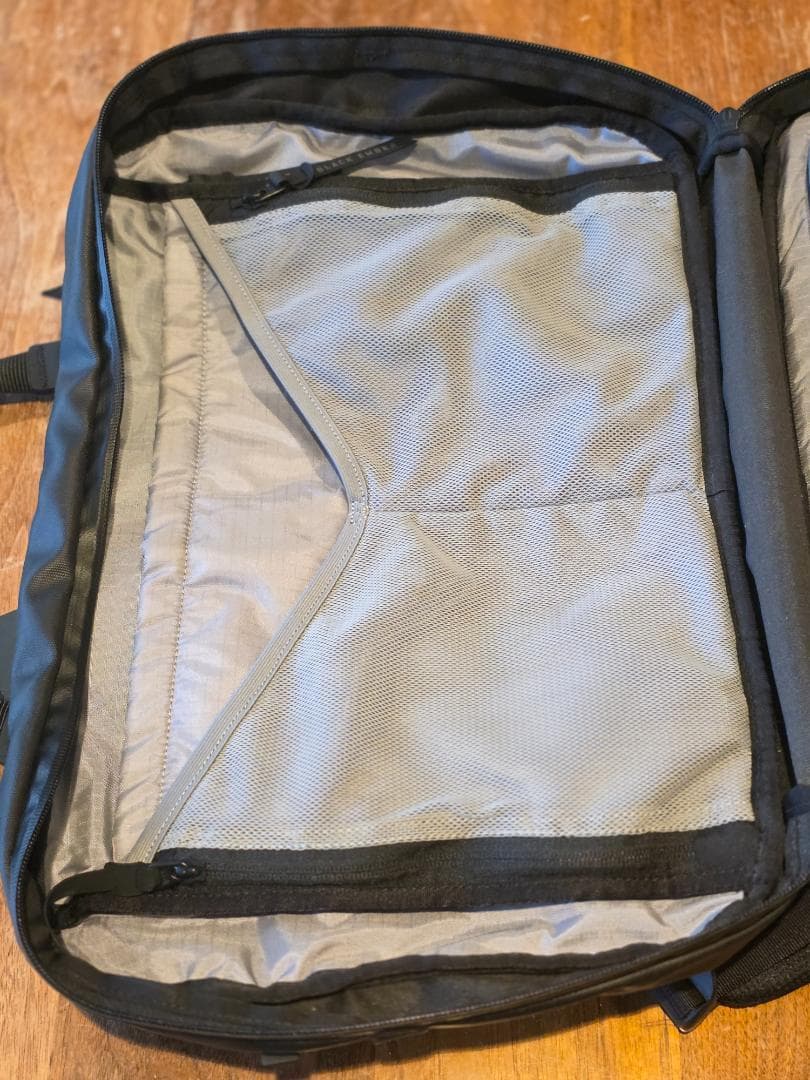 【希少・初期型】BLACK EMBER FORGE20 MAX / 800D素材