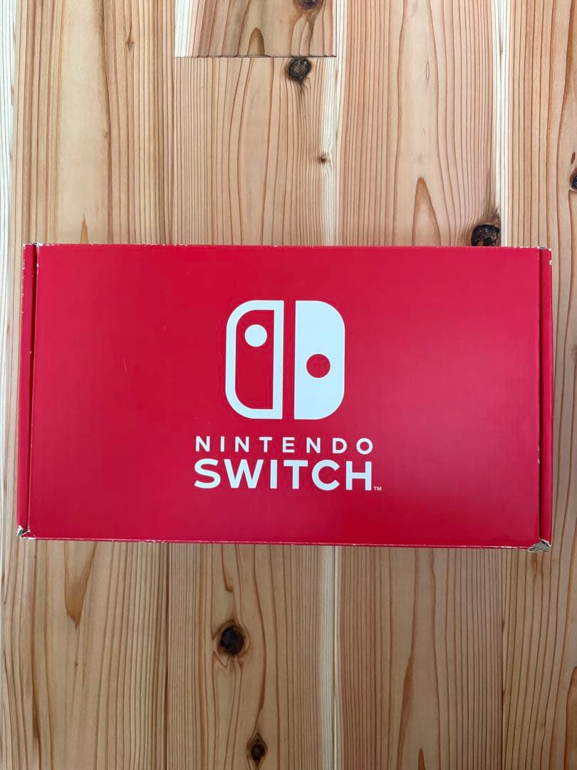 ニンテンドースイッチ 本体(コントローラー キャリングケース付き）