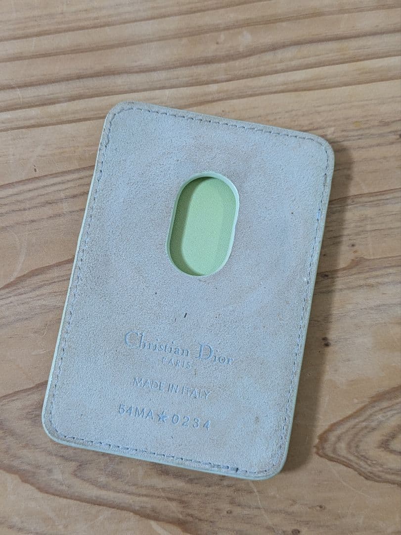 Christian Dior マグネット カードホルダー パステルミント