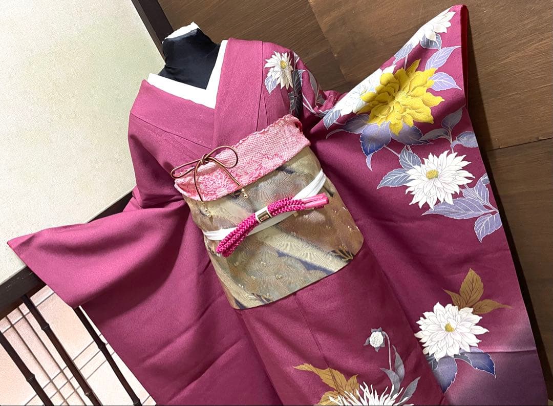 振袖 フルセット6点サイズM〜Ｌ草花　ビーズ　暈し染　金彩　正絹