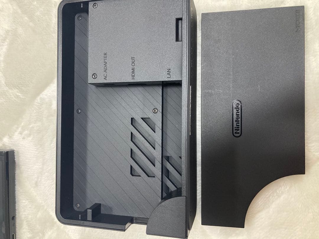 美品　動作OK］2025/8購入　Nintendo Switch 有機ELモデル