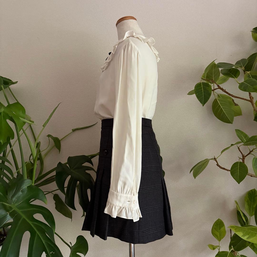 sandroプリーツチェック毛100%ミニスカートay28