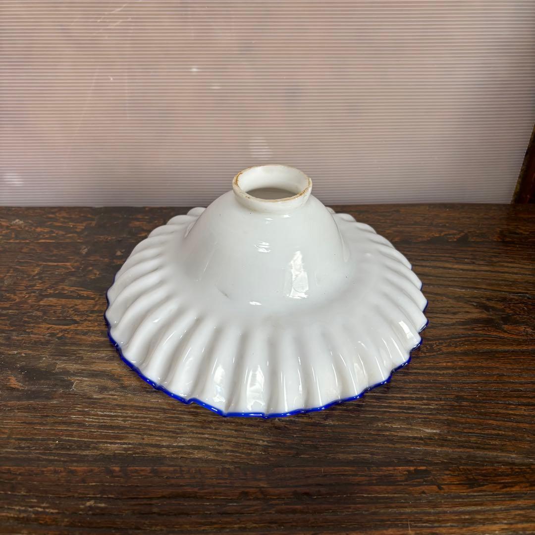 アンティーク電笠　乳白色　緑