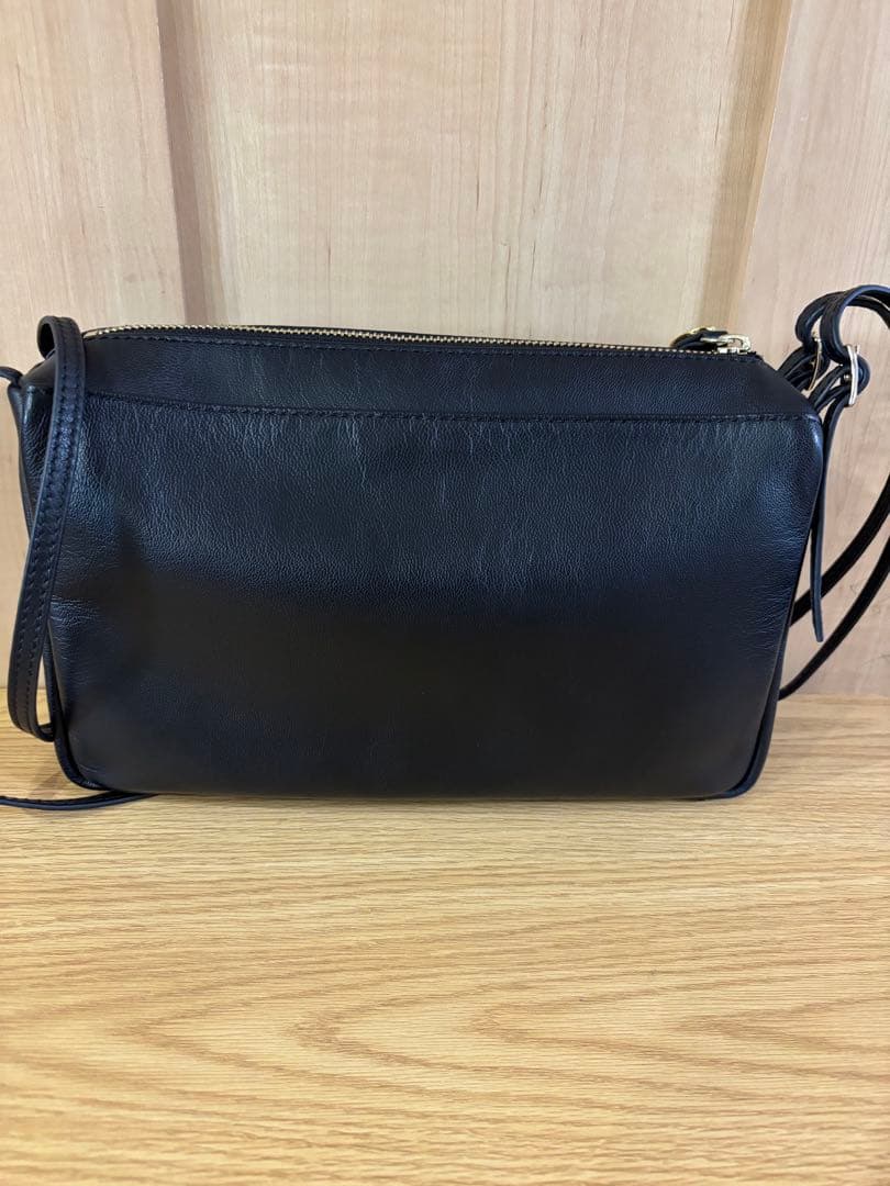 美品gemeilダブルハンドルスクエアショルダーバッグ