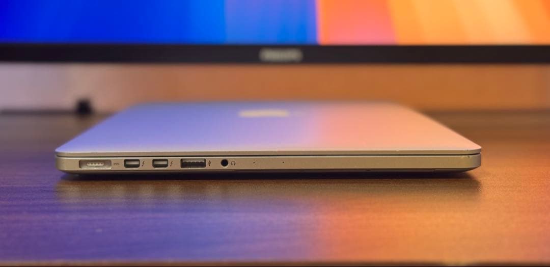 【訳あり】Apple MacBook Pro 13インチ