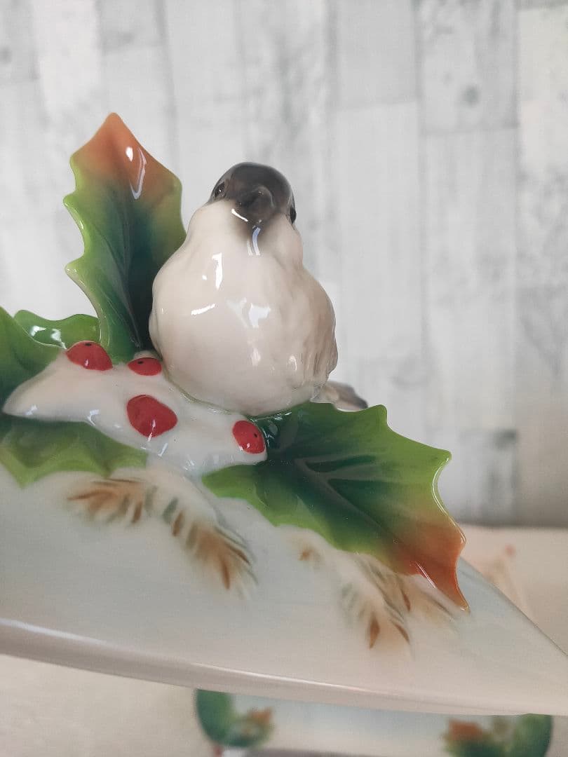 フランツ・ポーセリン ホリデー・ビギニングス シジュウカラ 陶器製 鳥とホリー