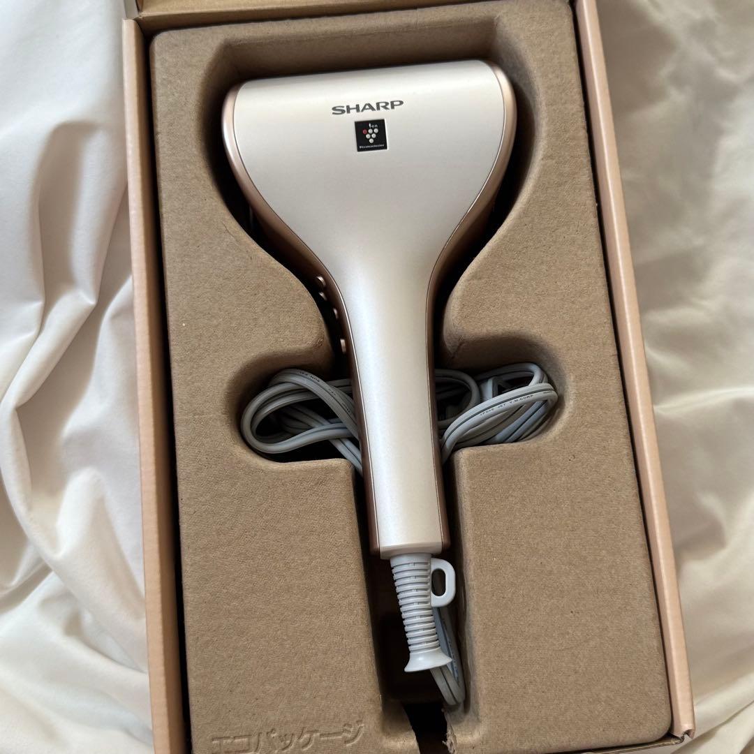 SHARPシャーププラズマクラスター ドライヤー リネンゴールドIB-WX3-N