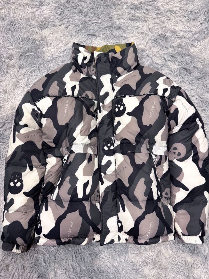 MARK&LONA リバーシブル ダウンジャケット レディース