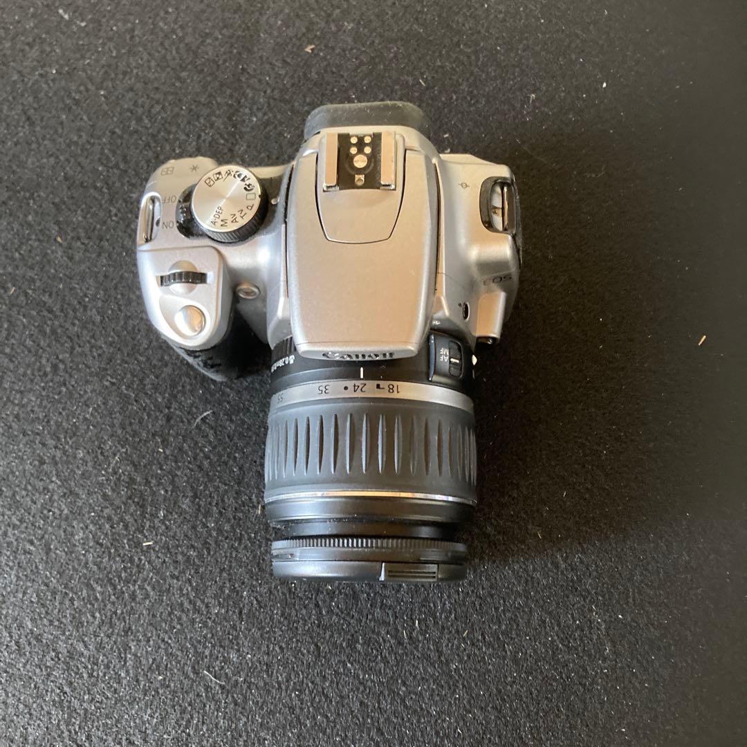 デジタルカメラ シルバー 18-55mmレンズ