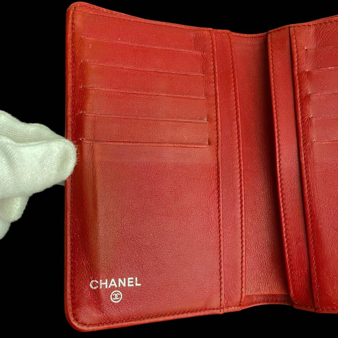 良品✨CHANELシャネル 財布 ダイヤ ココマーク マトラッセ エナメル　赤