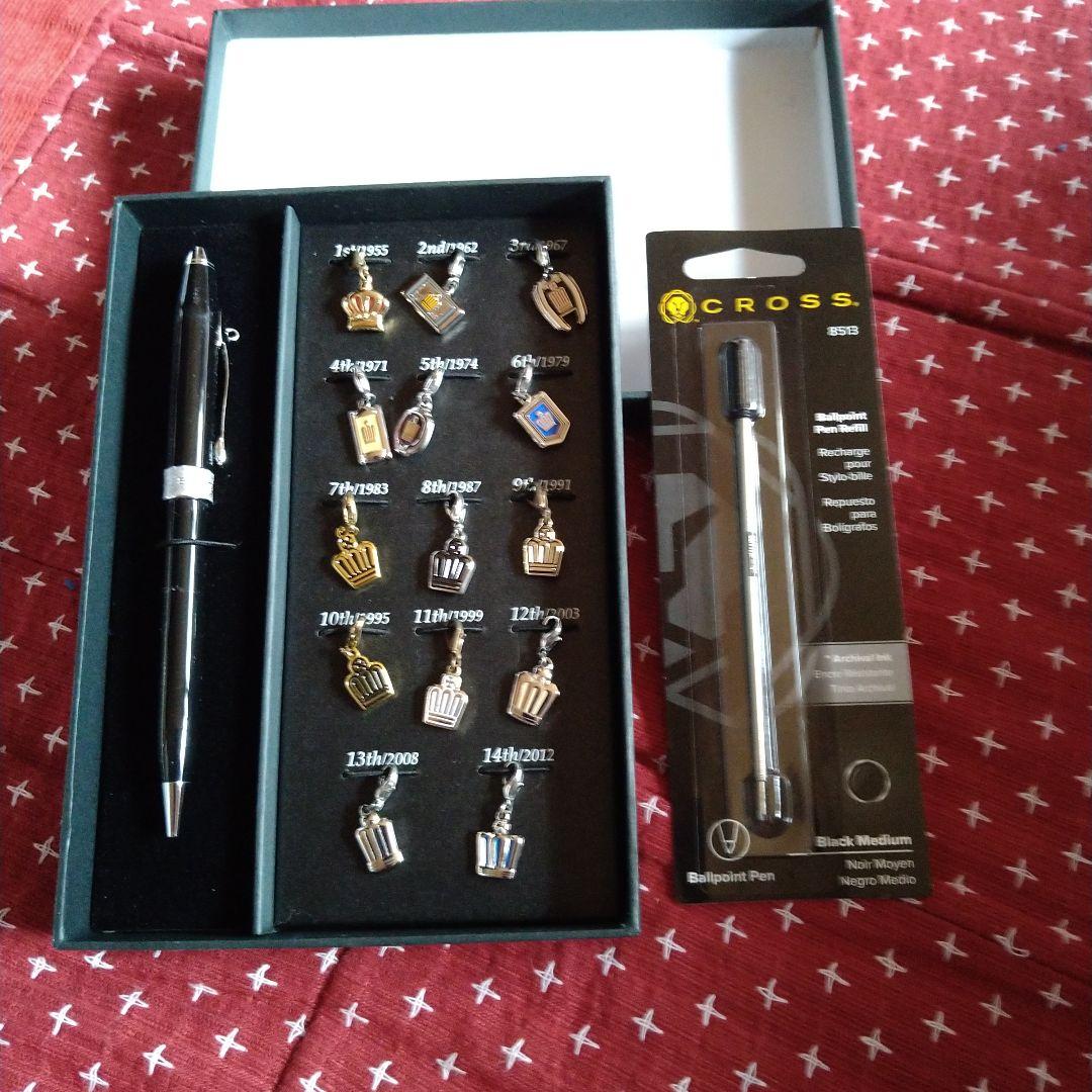 クラウンピンバッジセット、CROSS ボールペン 黒 ギフトボックス付き