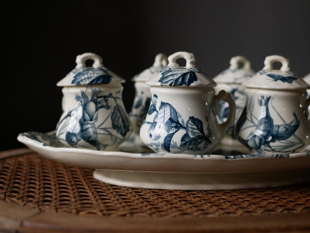 クレイユモントロー　クリームポット6個＋専用皿のフルセット　フランスアンティーク