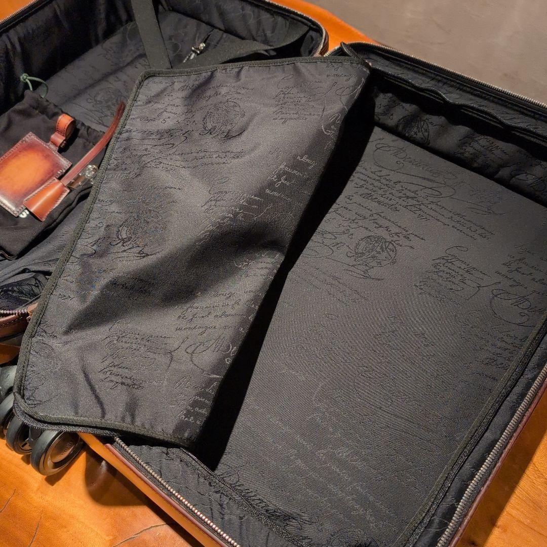 ベルルッティ1005　キャリーケース