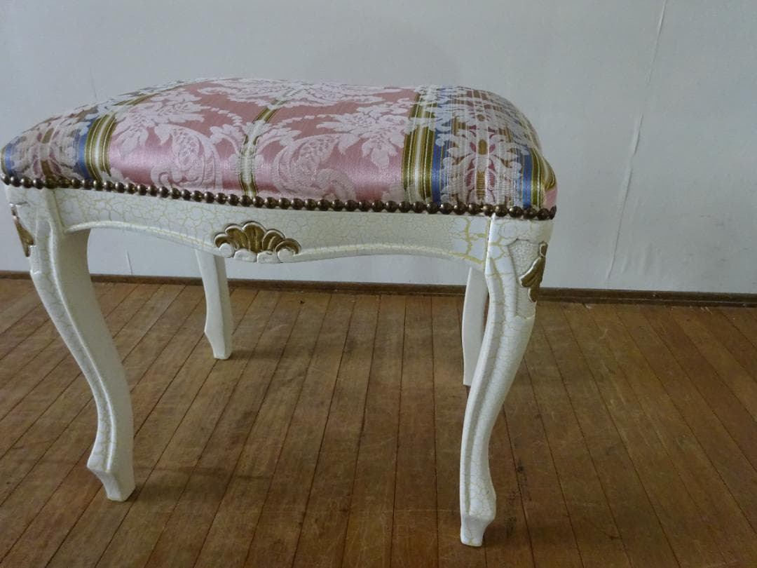 イタリア家具　ロココ調　スツール　オットマン　白家具　姫家具　美品