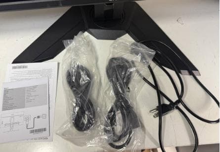 GIGABYTE ギガバイト 4Kゲーミングモニター 31.5型 M32U