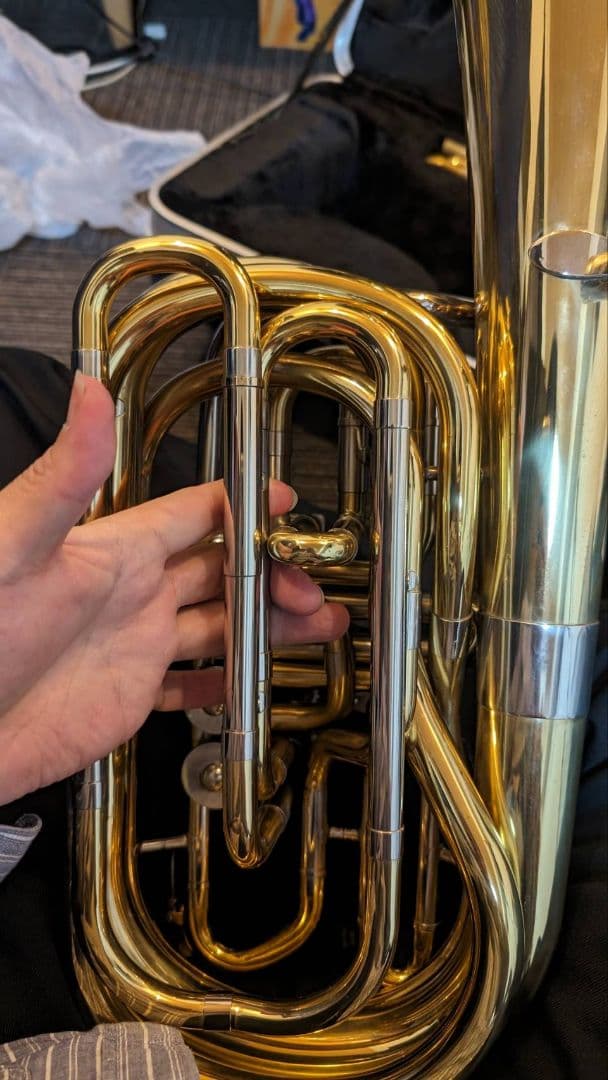 f*i様 トラベル　チューバ（管楽器調律済み）