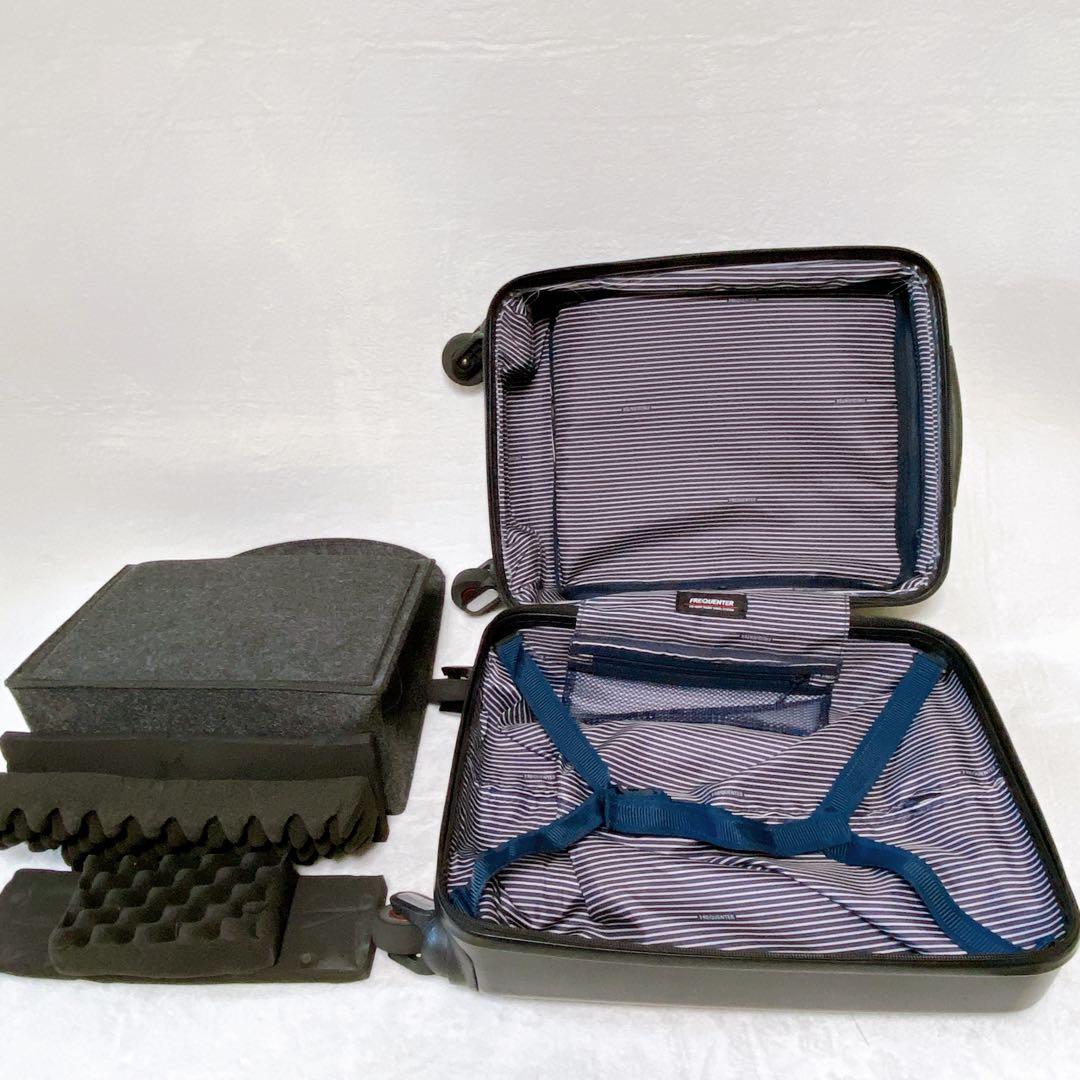 FREQUENTER　4輪キャリーケース　CLAM　23L　静音　機内持込　黒