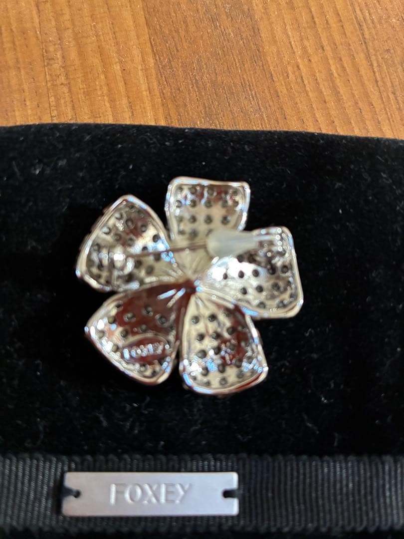 FOXEY＊フォクシー　フラワーブローチ✨