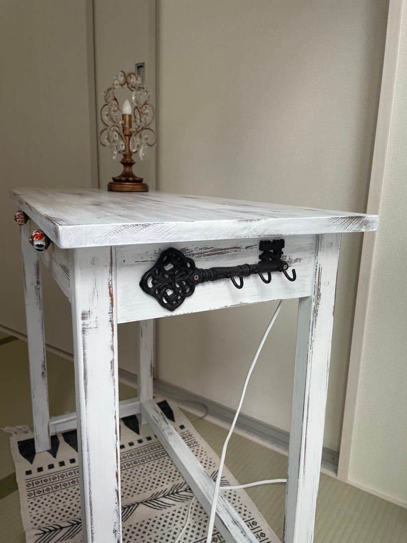 アンティーク机　デスク　勉強机　作業台　白テーブル　ドレッサー　つくえ