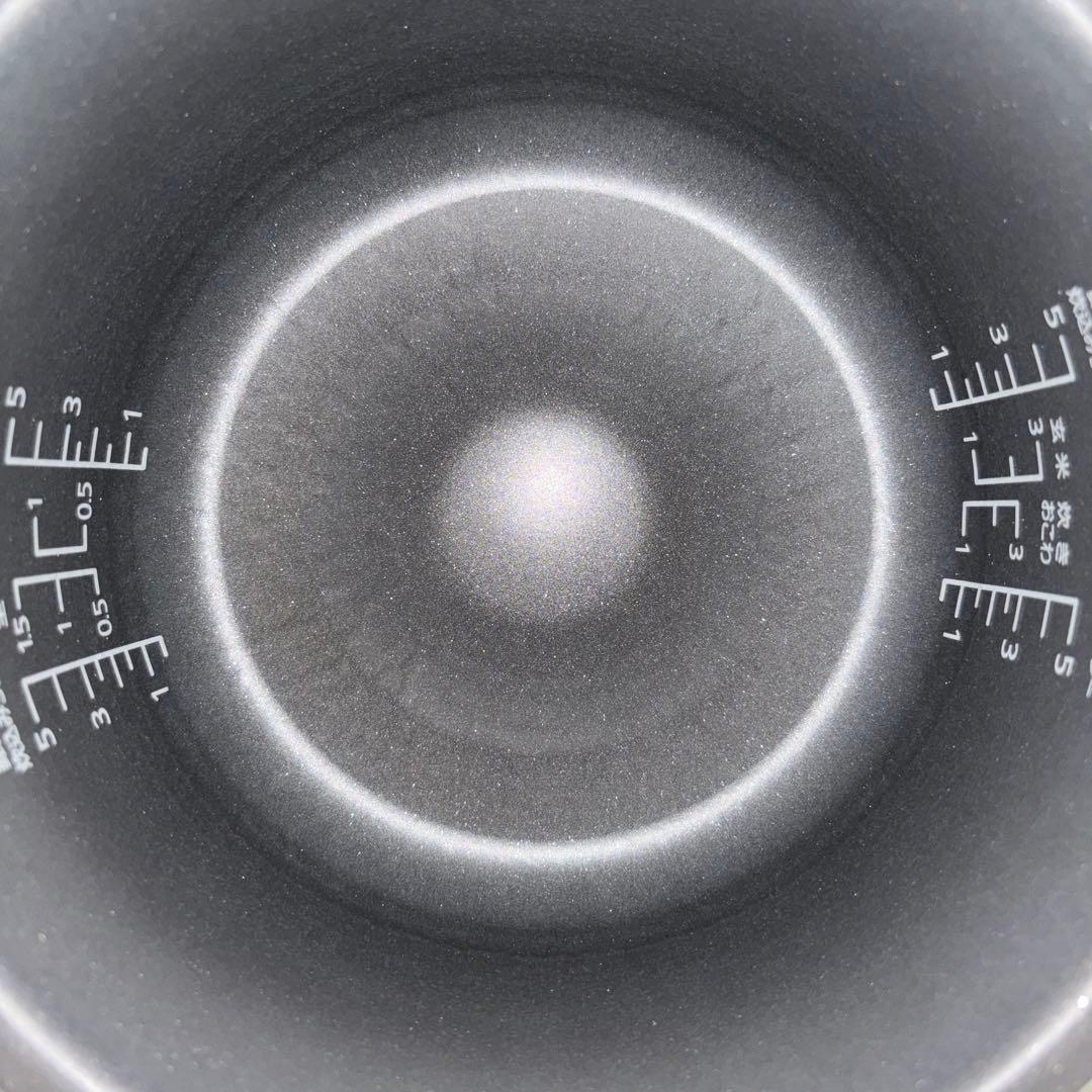 【2022年製】Panasonic圧力IHジャー炊飯器　SR-NA102