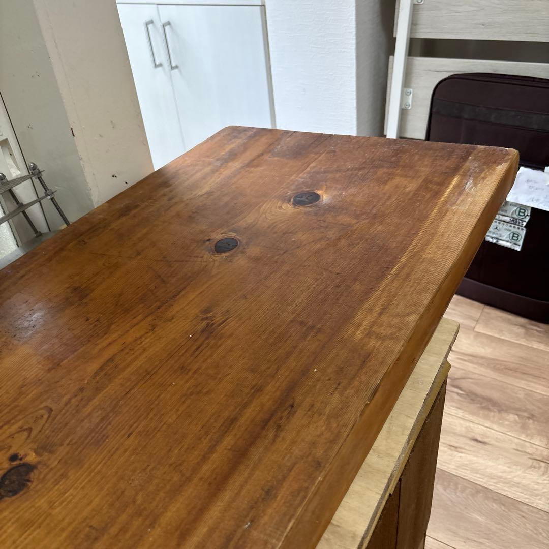 奈良　吉野産　杉の木　一枚板　テーブルの天板に