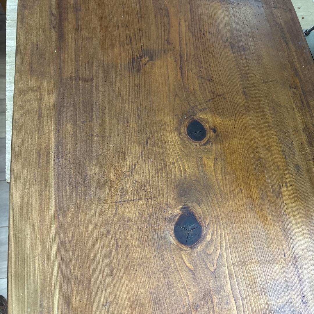 奈良　吉野産　杉の木　一枚板　テーブルの天板に