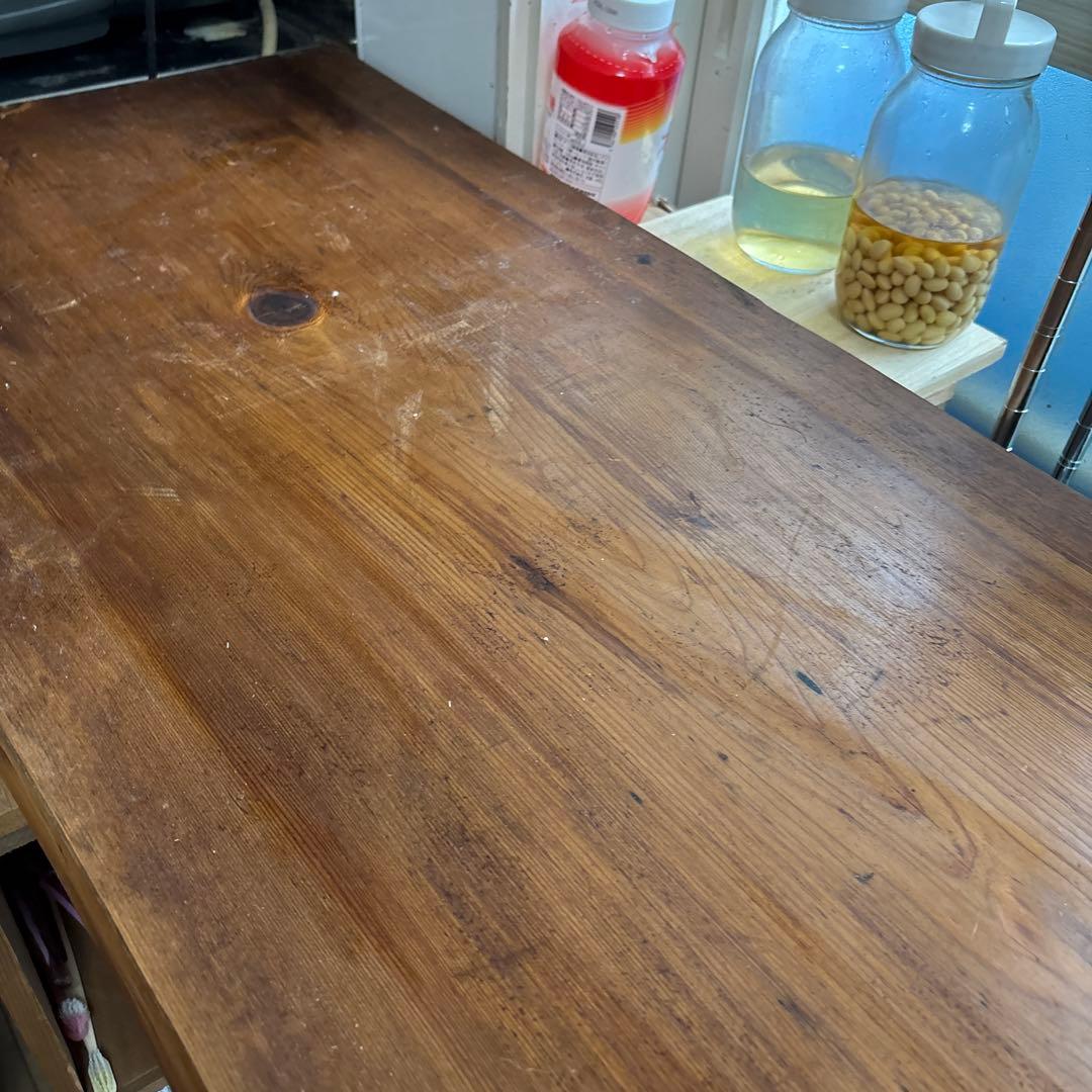 奈良　吉野産　杉の木　一枚板　テーブルの天板に