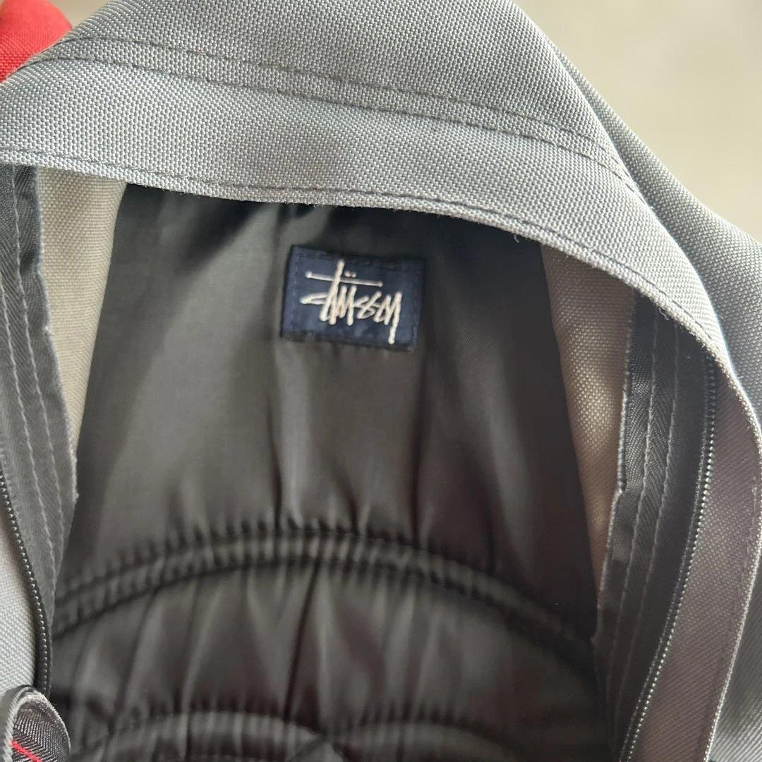 ステューシー old stussy付きリュック 赤/グレー