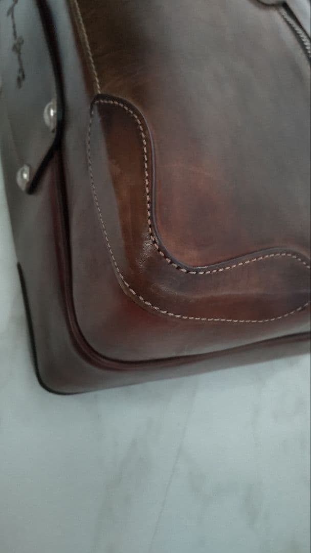 フランチェスコベニーニョ レザー ブリーフケース ブラウン 2室